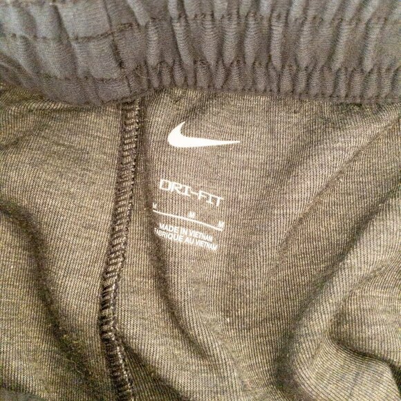 Nike Dri-FIT Joggers Pants Black Mesh Panels Size M Athletic Activewear - Picture 3 of 6
